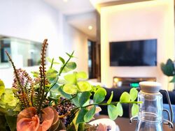 Symphony Suites (D27), Condominium #571884731